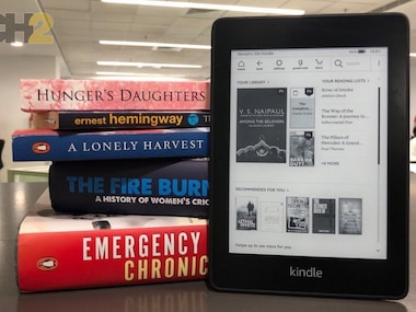 Amazon Kindle Paperwhite 4G review: Familiar e-reader which you can now take to the pool
